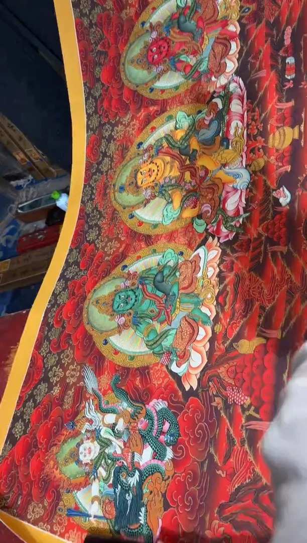 卷轴画龙妹的唐卡tk16