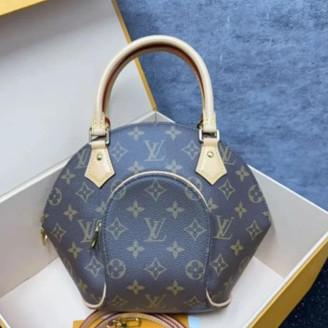 95新 LouisVuitton/路易威登 思斯专属 LV河蚌包 CPMU261