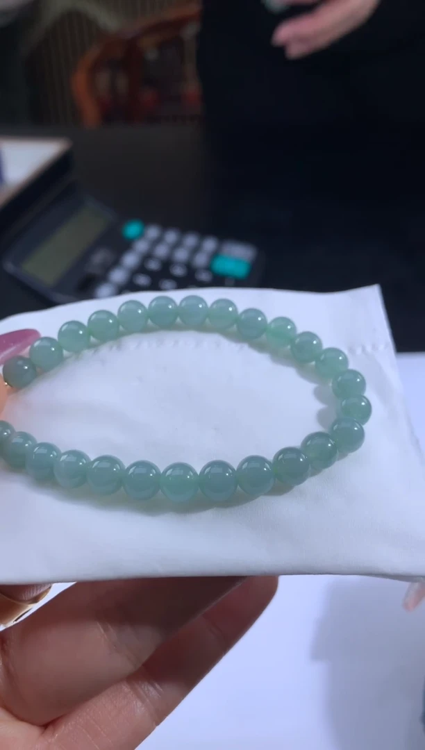 未镶嵌定制翡翠好**莲翡翠