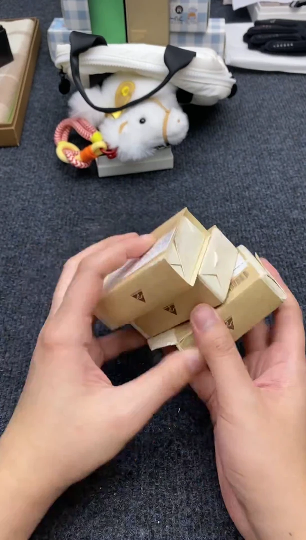 其他如图所示 平安高端礼品