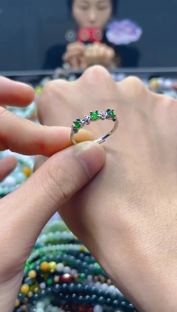 颈饰未镶嵌翡翠多样性择优发货