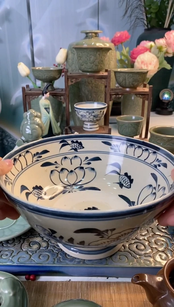 【闪购商品】122889兰花瓷老碗24*13纹饰随机