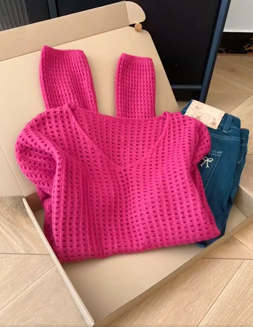 2025时尚休闲韩版玫粉色v领长袖套头镂空针织衫毛衣女士独特上衣