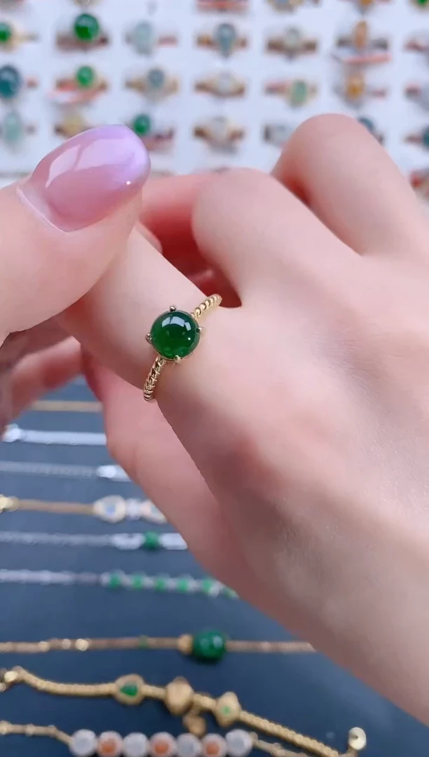 翡翠戒指银S925镶嵌天然翡翠