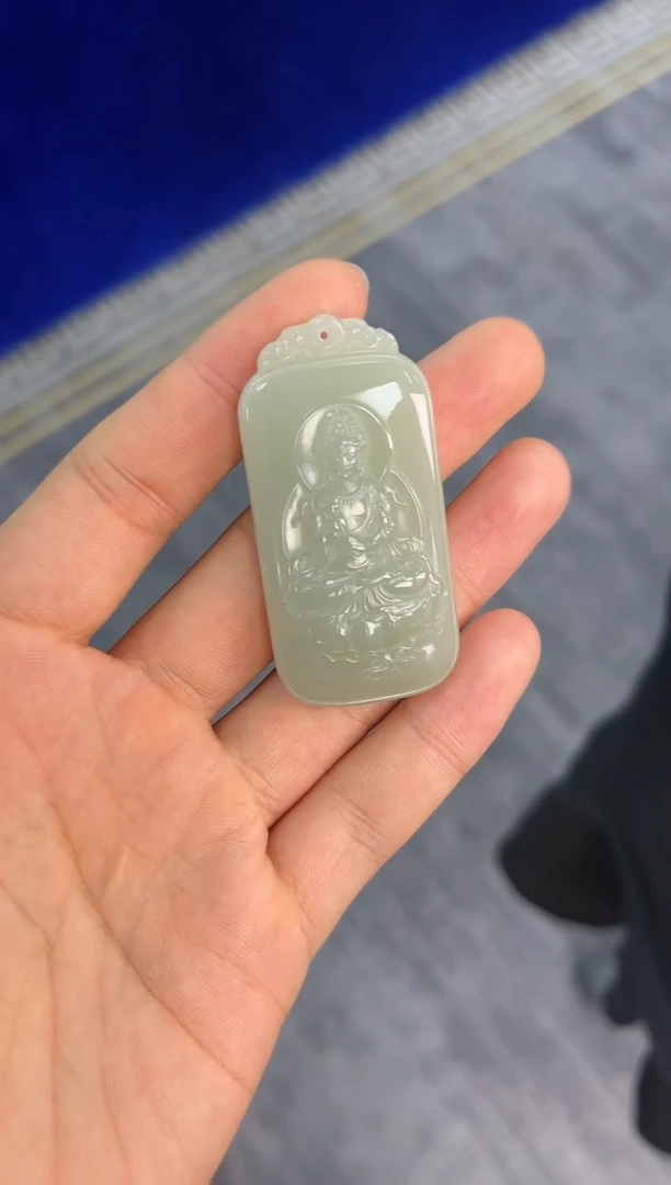 未镶嵌手串和田玉且末青白观音微色差