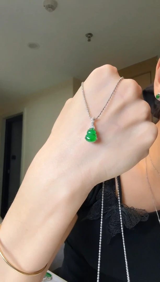 翡翠银S925镶嵌吊坠(不含链)天然翡翠吊坠