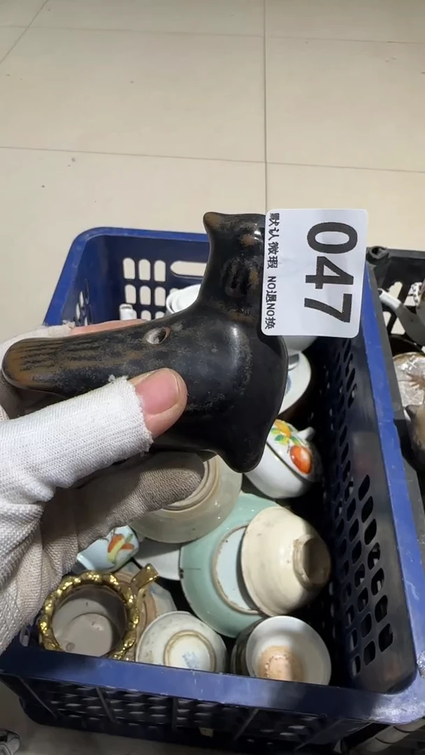 瓷片淡*亿容工艺品047