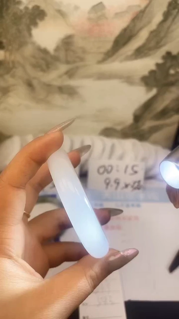 【闪购商品】石英质玉手镯合金31 54