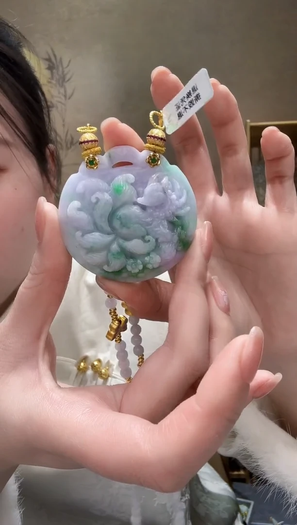 【闪购商品】翡翠颈饰未镶嵌吊坠