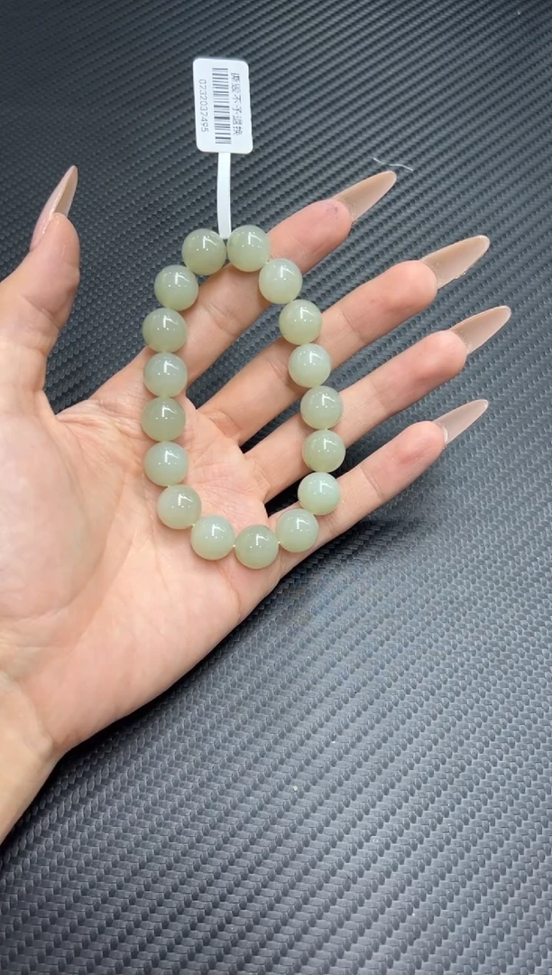 未镶嵌手串和田玉且末微色差近矿卡12k