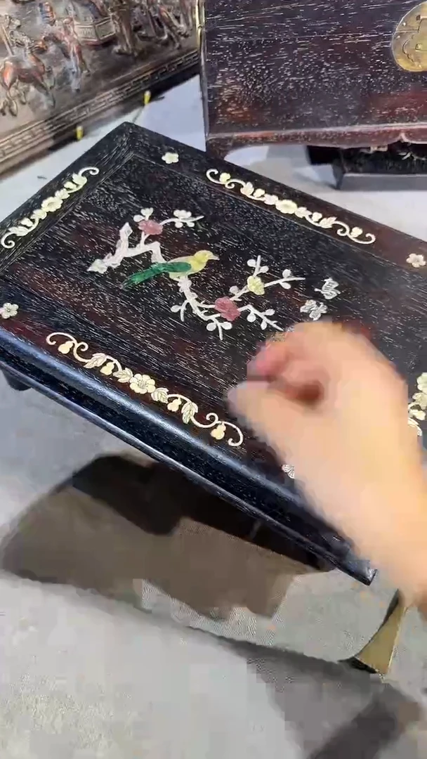 木博****司A0555紫檀雕刻板以直播间截图