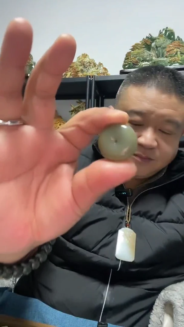 吊坠(赠链)未镶嵌和田玉平安扣吊坠