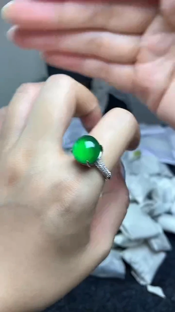 满色吊坠 所见即所得！