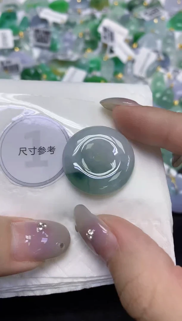 颈饰未镶嵌翡翠天然缅甸翡翠A货百元以上9元证书费自理