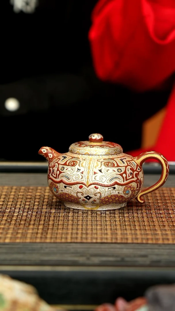 【闪购商品】紫砂茶壶HZ33金银错华容 饕餮纹