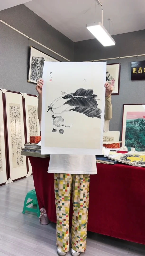 国画無*28号曾康老师花鸟四尺三开托片带证书