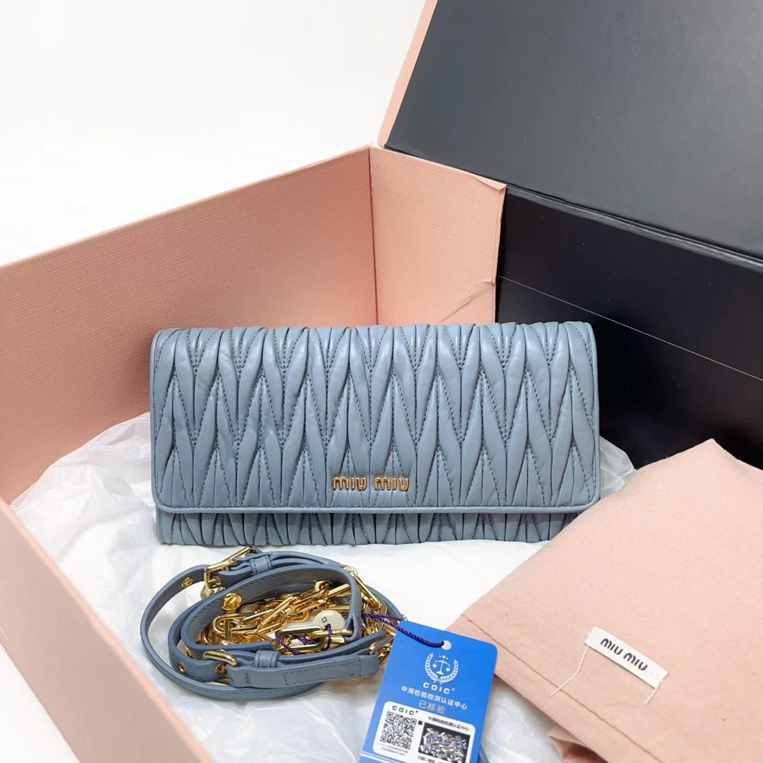 95新 MIU MIU/缪缪 C21/770473
