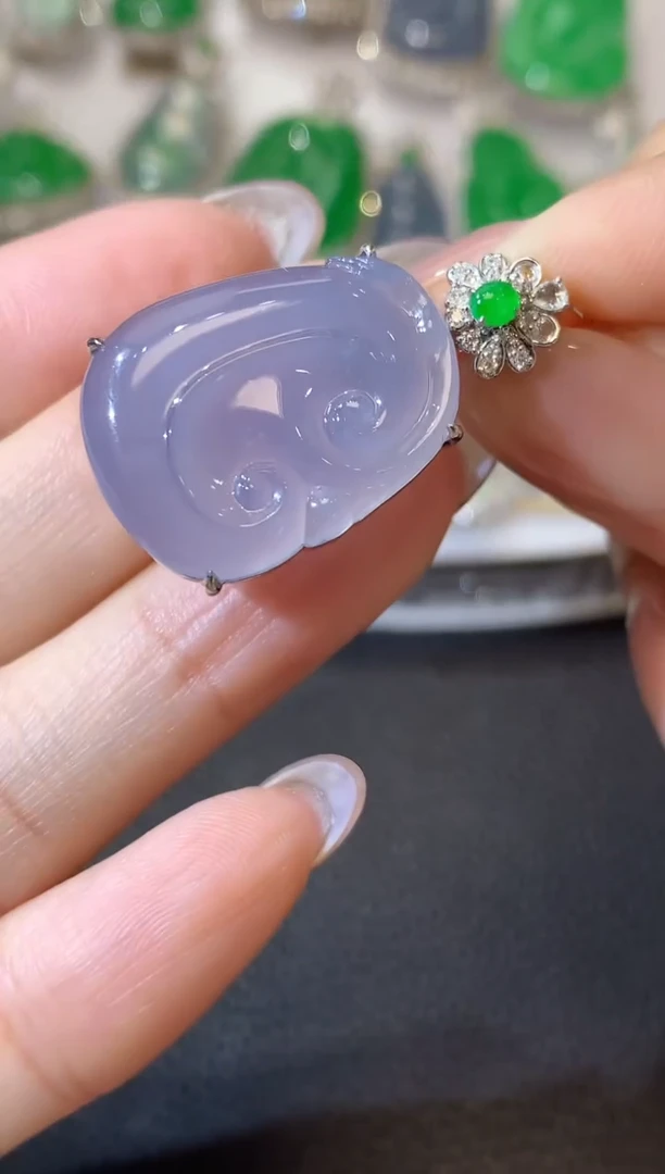 翡翠18K金镶嵌吊坠(不含链)C28 紫货有一定色差