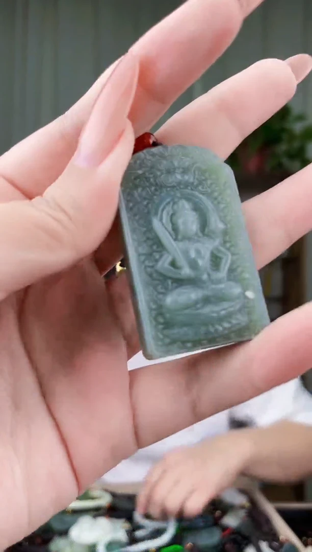 未镶嵌和田玉挂件拍一发一，多样性发货！