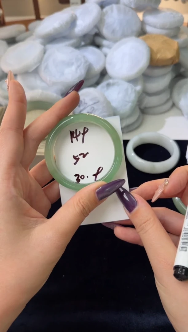 未镶嵌手镯石英质玉149//52/53