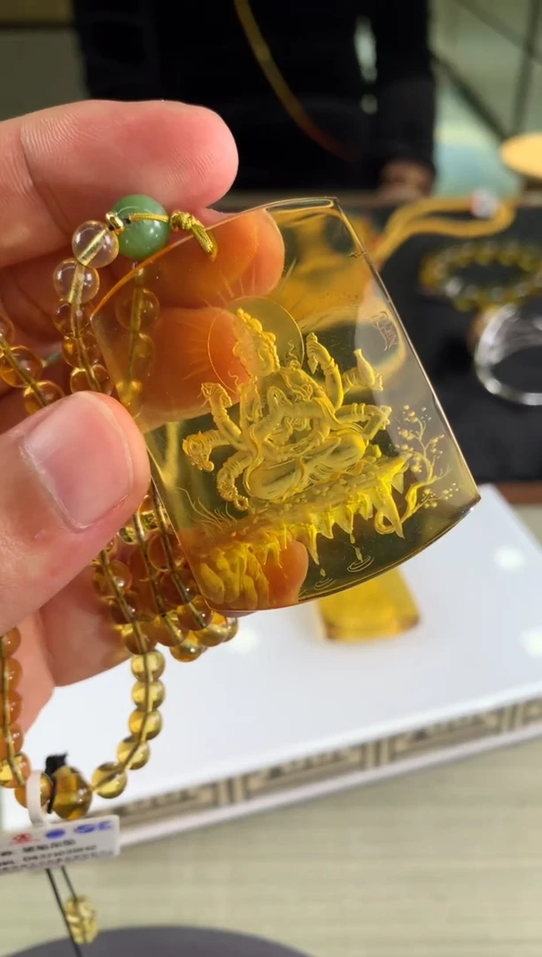 琥珀颈饰未镶嵌多样性发一件