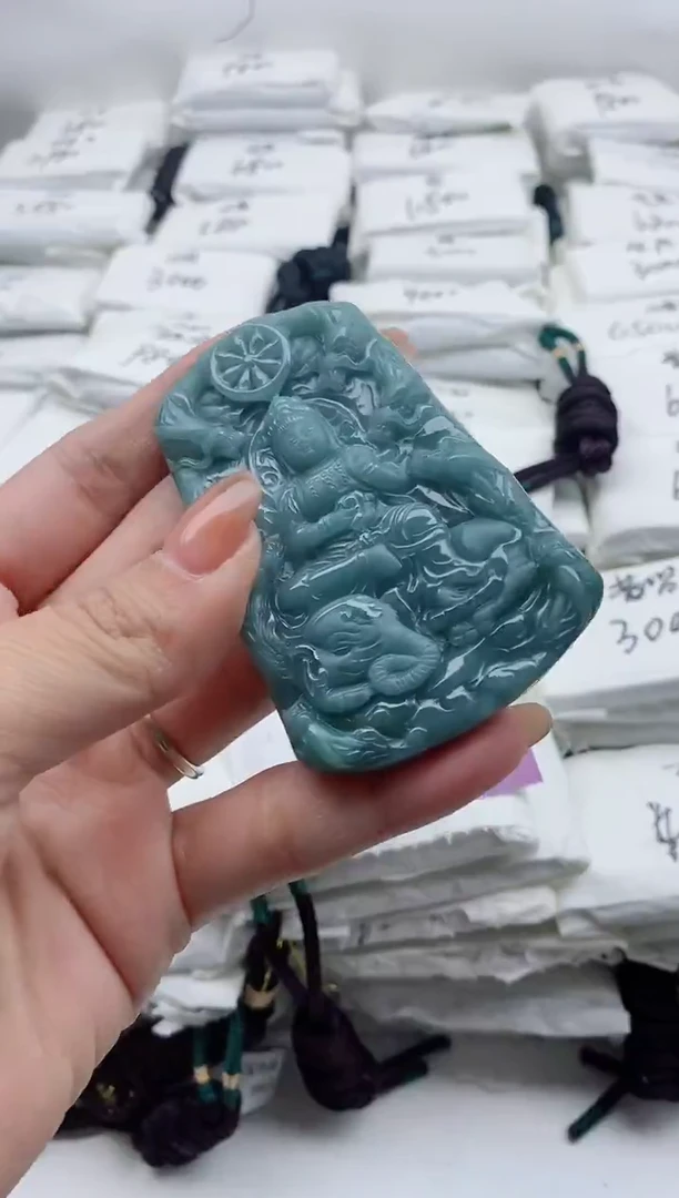 颈饰未镶嵌翡翠8