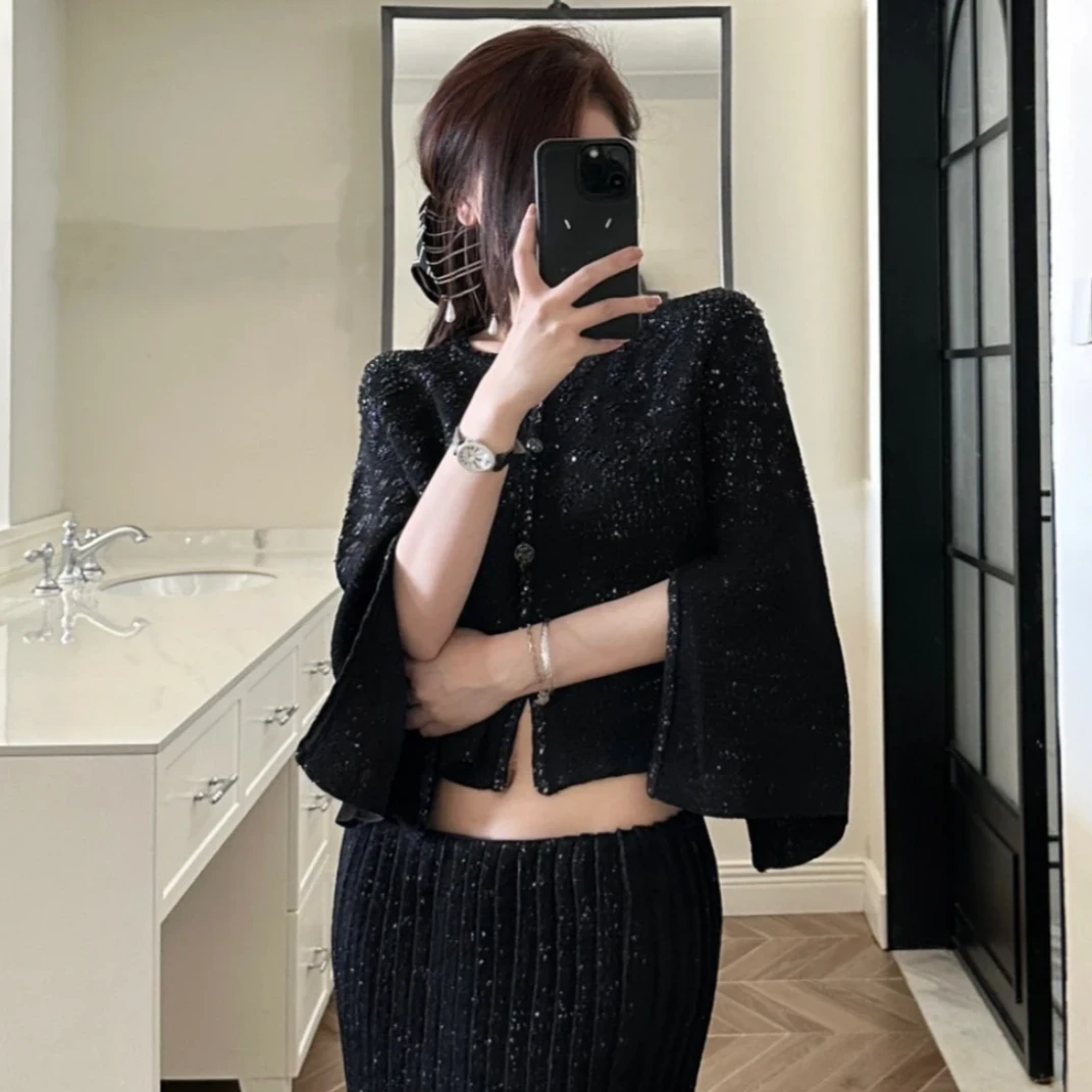 99新 Chanel/香奈儿  38码25P早春预告黑色满天星亮片针织开衫，
