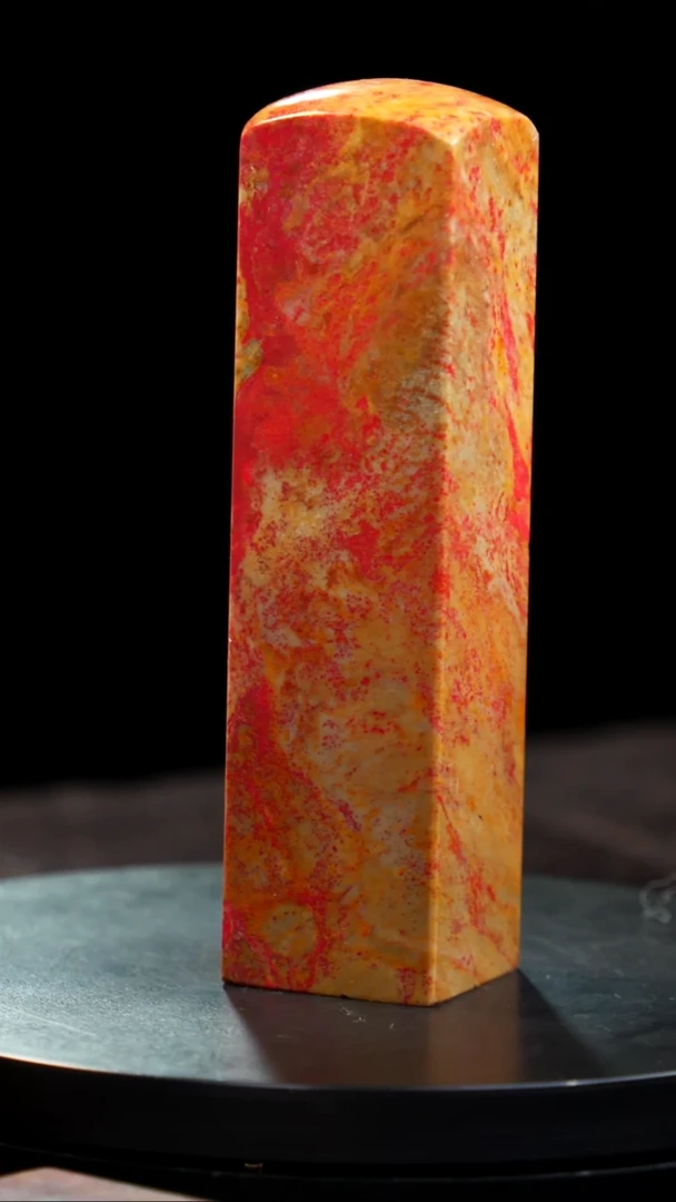 鸡血石精品田黄鸡血石