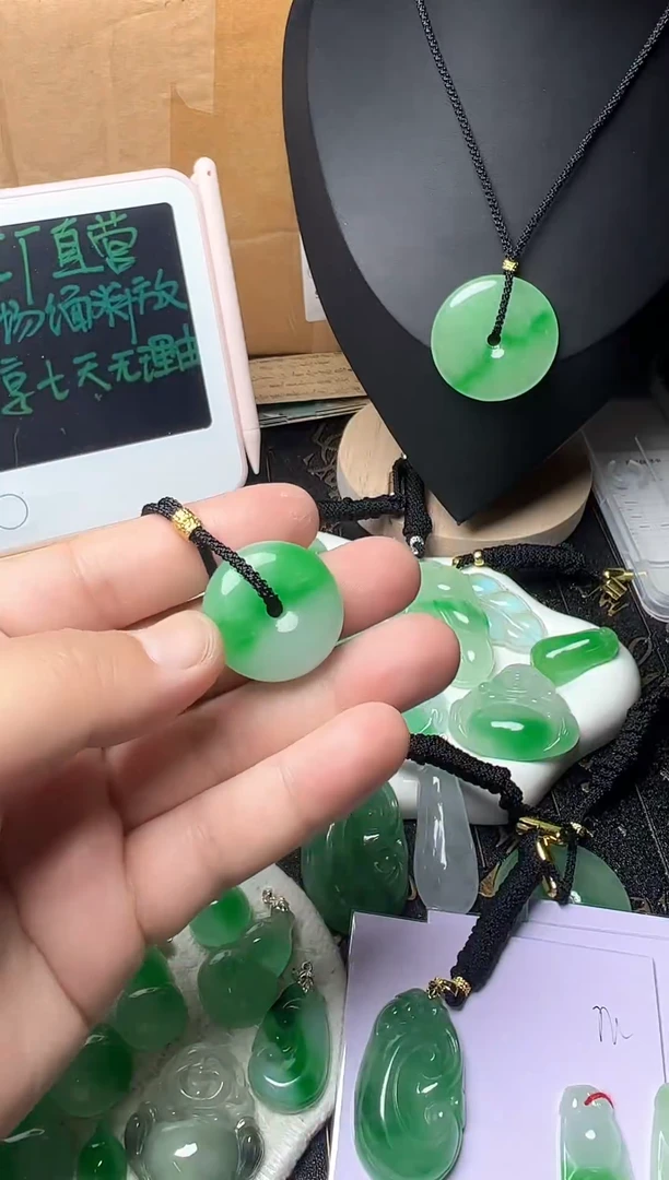 颈饰未镶嵌翡翠所见即所得，一图一物