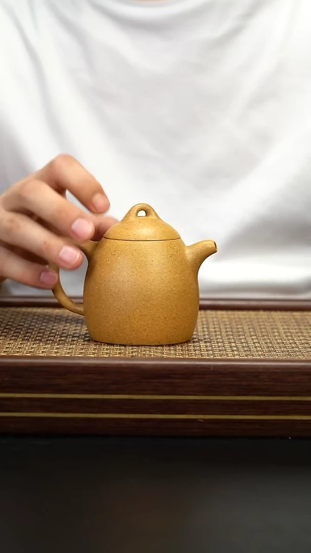 茶壶紫砂xj粗砂黄金段秦权