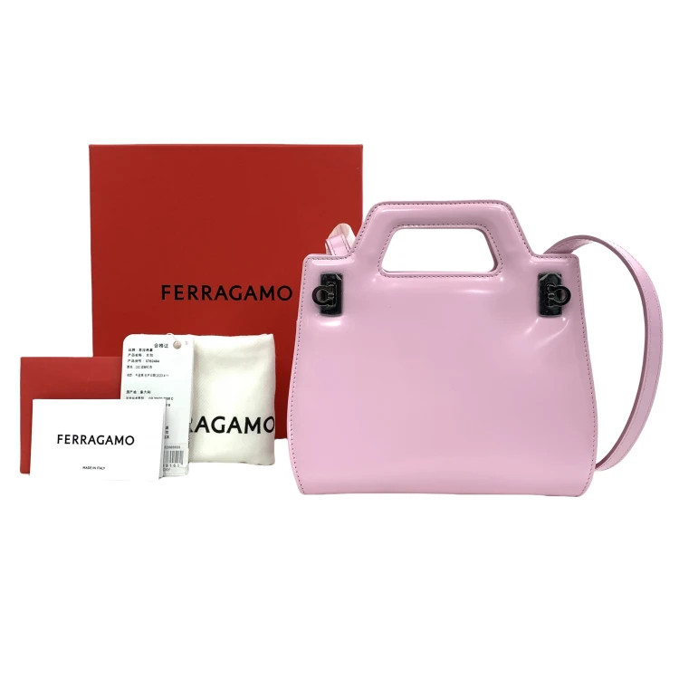 99新/菲拉格慕/C1367475227/[251106ELAW]