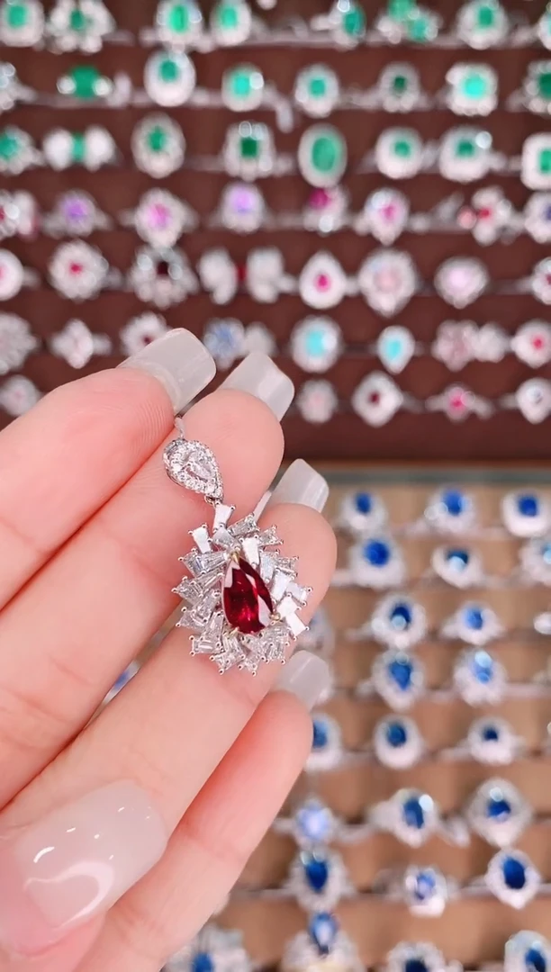【闪购商品】红宝石18K金吊坠18K金镶嵌1.03克拉