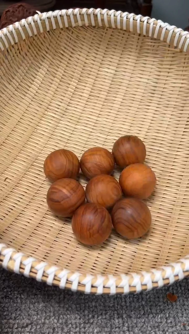 柏木（崖柏）4.0水波龙胆闪电手球 到手一对