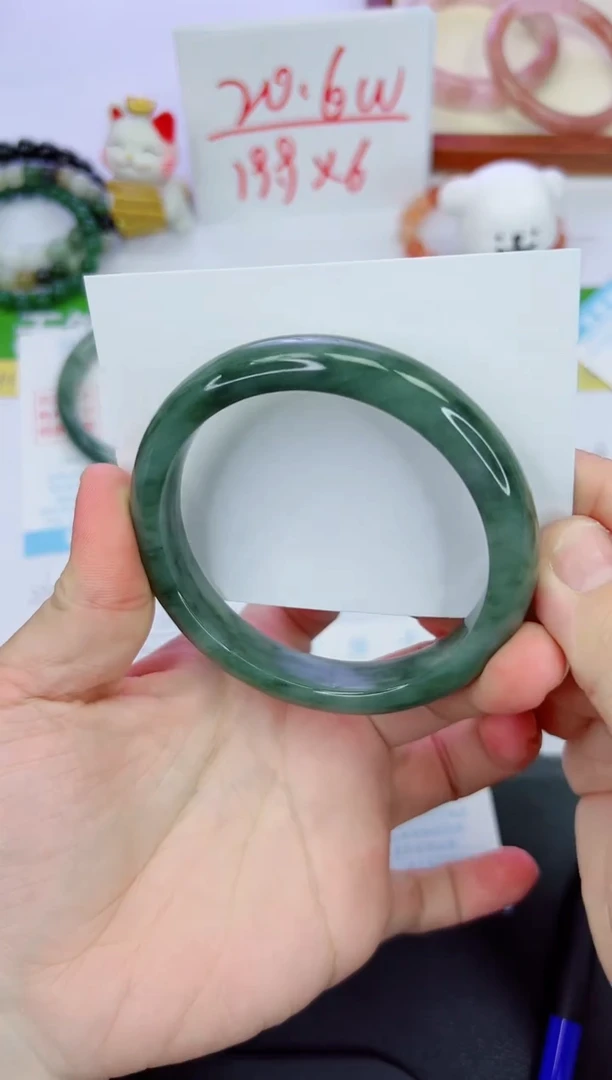 【闪购商品】石英质玉手镯未镶嵌481-63.8