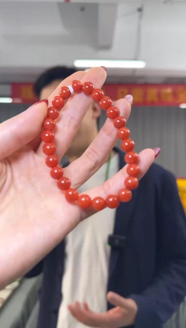 【闪购商品】南红玛瑙手串未镶嵌满肉圆珠手串单圈8-9mm