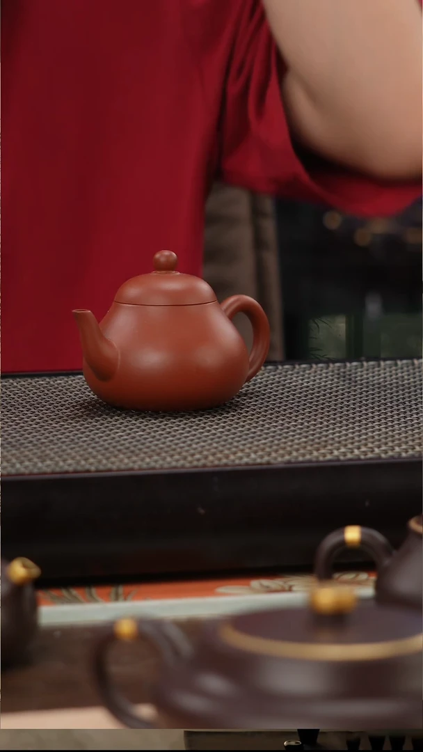 茶壶紫砂生砂朱泥精工梨形110cc