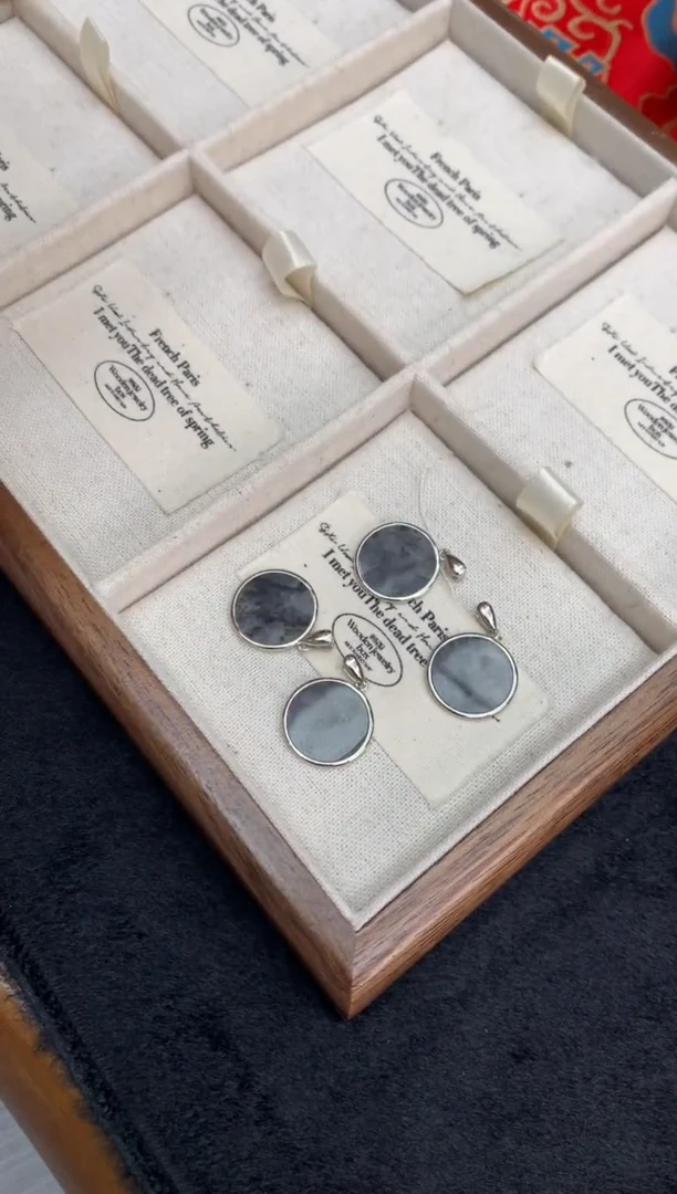 【闪购商品】翡翠颈饰银S925镶嵌无事牌 多样性发（1件）