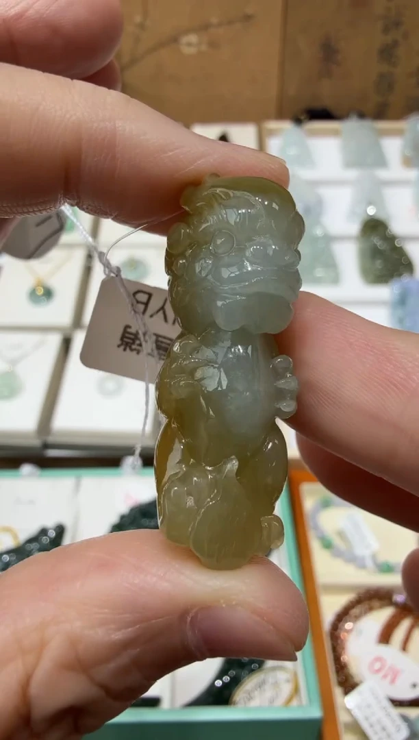 未镶嵌挂件翡翠A货翡翠多样性孤品