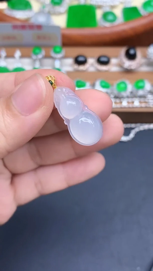 颈饰18K金镶嵌翡翠206-中国好珍宝