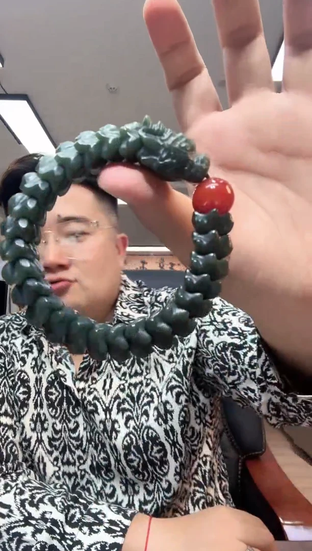 未镶嵌手链和田玉1