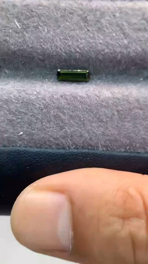 裸石未镶嵌碧玺0.65克拉