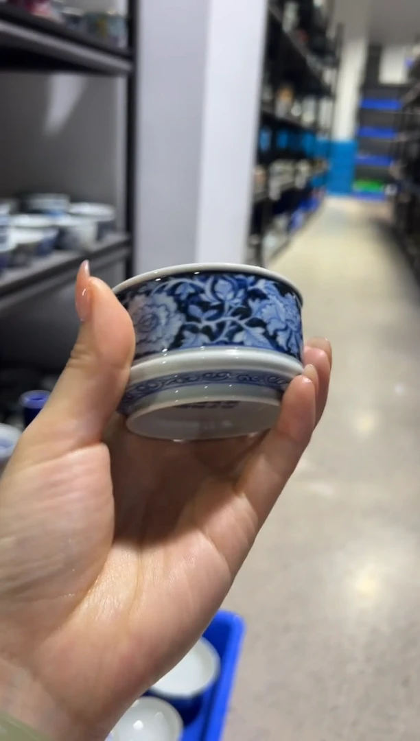 瓷片