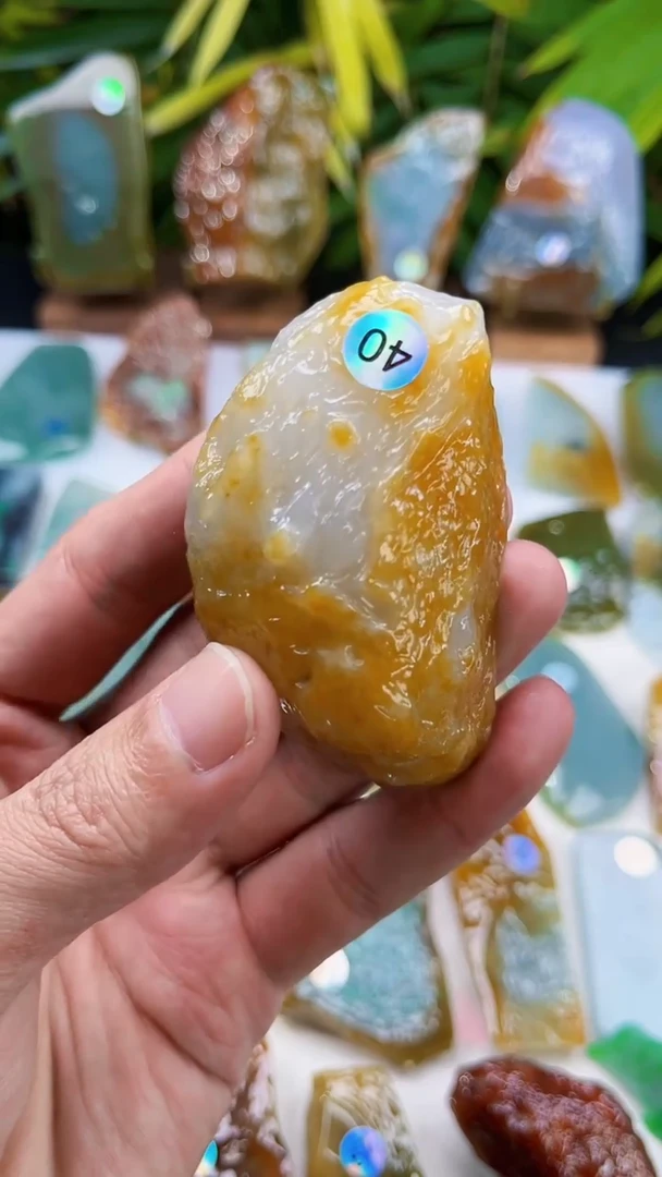 未镶嵌定制翡翠小**乐1