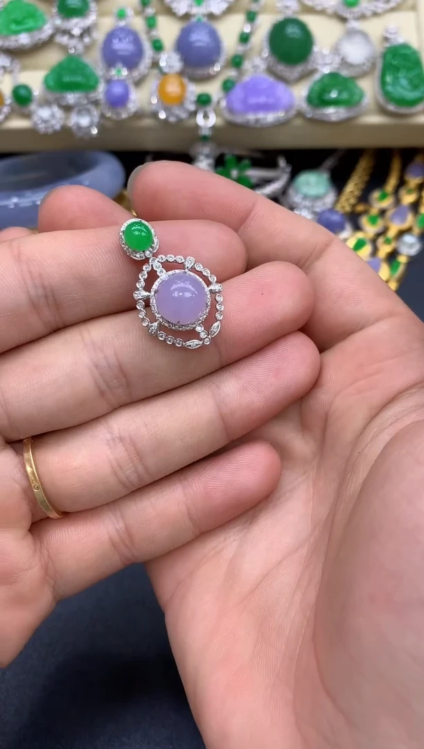 颈饰18K金镶嵌翡翠139-中国好珍宝