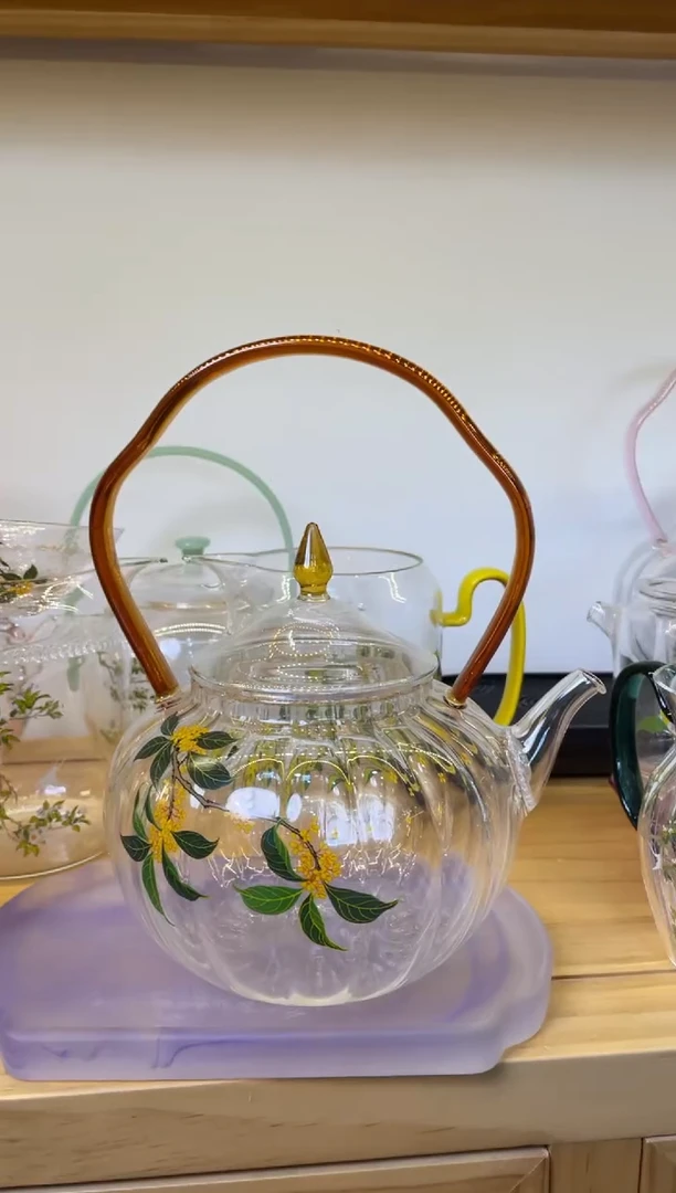 手工艺品玻璃九河金狮通运壶琥珀把瓜楞桂花