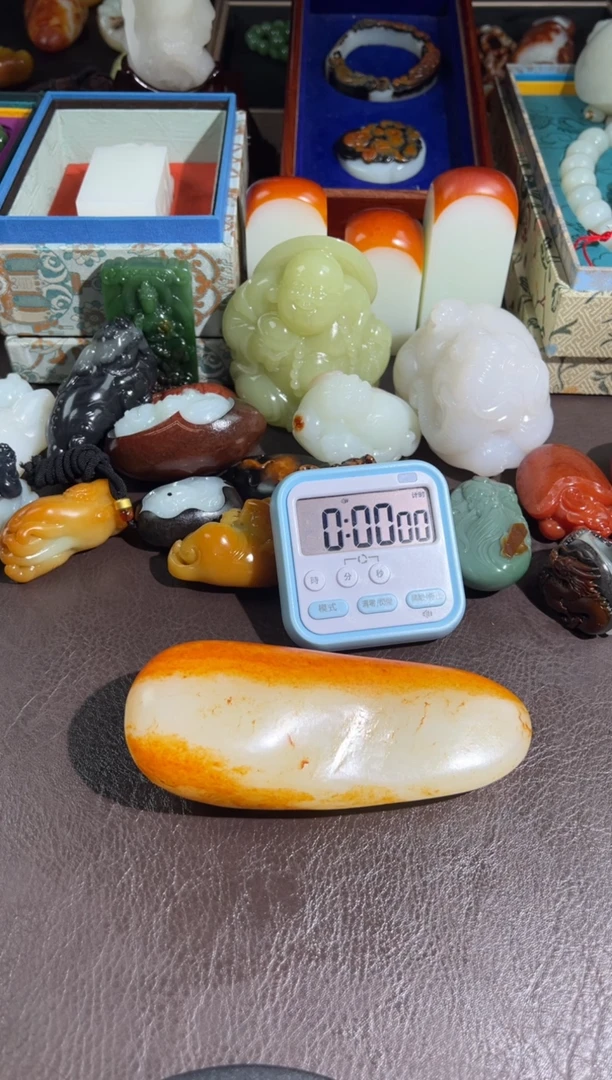 未镶嵌和田玉把件厚**物和田玉