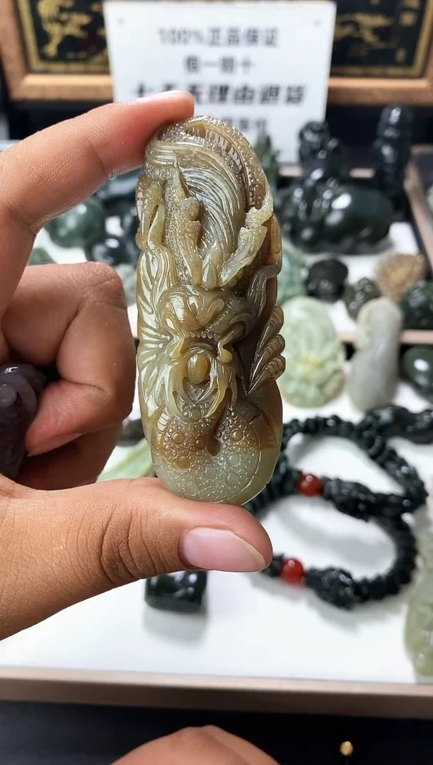 颈饰未镶嵌和田玉1