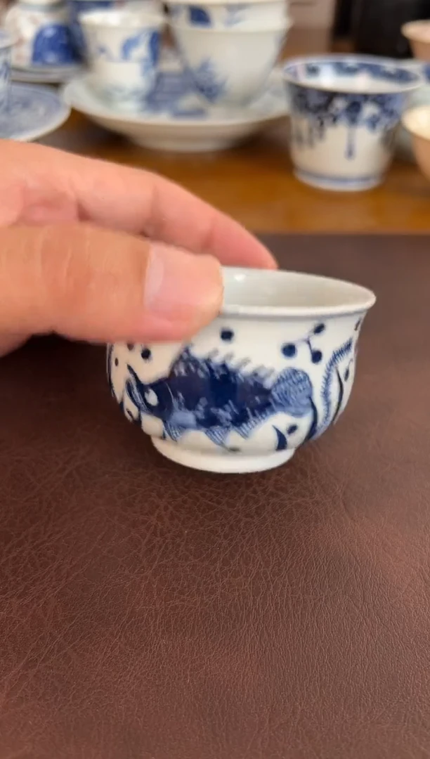 阿*照夜白青花鱼藻主人杯