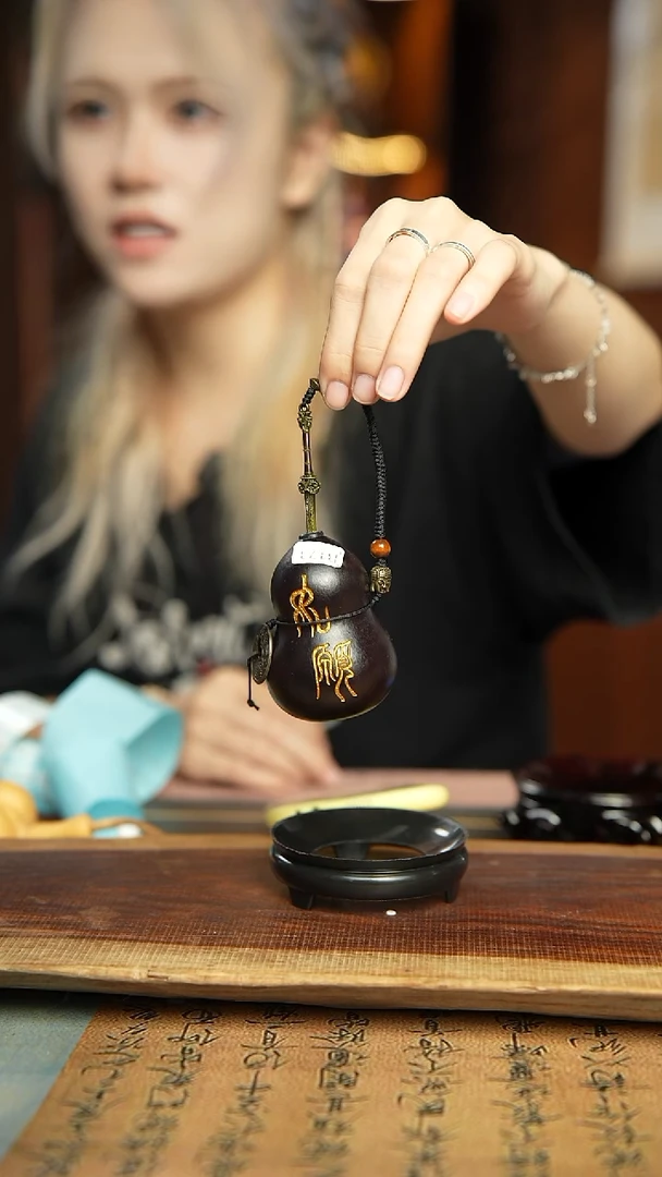 193号漂漆养剑小手捻葫芦车挂