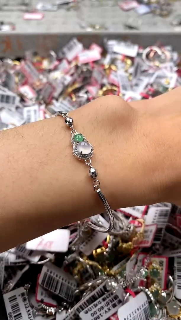 【闪购商品】翡翠戒指银S925镶嵌555555-9